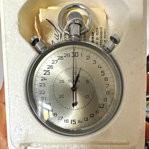 Slava mechanische analoge - mechanische,