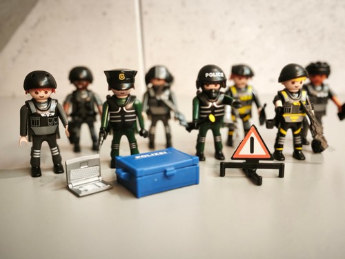 Sek polizei police - x,